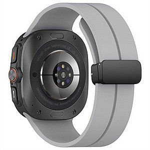 רצועת סיליקון מדגם Magnetic Folding Buckle Silicone Band מבית iBands לשעון חכם מדגם: Samsung Galaxy Watch Ultra 47mm (צבע Black) רצועת סיליקון מדגם Magnetic Folding Buckle Silicone Band מבית iBands לשעון חכם מדגם: Samsung Galaxy Watch Ultra 47mm (צבע Black)