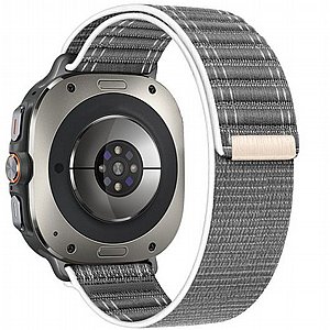 רצועת בד / ניילון מדגם Texture Nylon Band מבית iBands לשעון חכם מדגם: Samsung Galaxy Watch Ultra 47mm (צבע Black) רצועת בד / ניילון מדגם Texture Nylon Band מבית iBands לשעון חכם מדגם: Samsung Galaxy Watch Ultra 47mm (צבע Black)